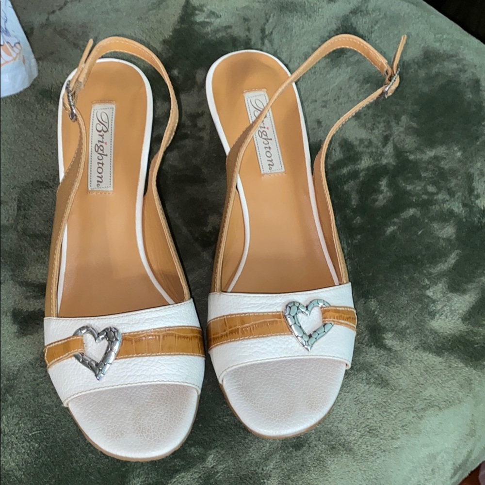 Brighton Tan and White Sandals with Sleek Slingback Design